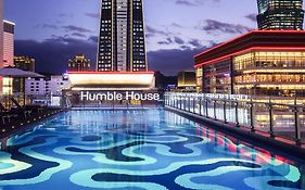 Humble House Taipei, Curio Collection By Hilton